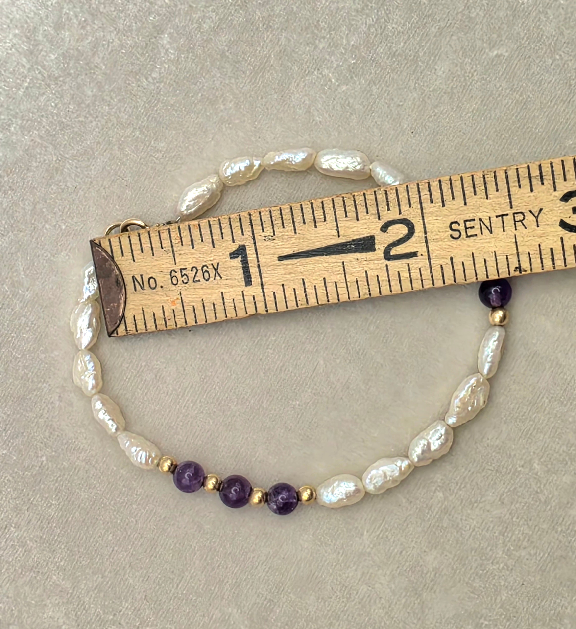 Vintage Baroque Freshwater Pearl, Amethyst, & 14K Gold Bracelet 7"