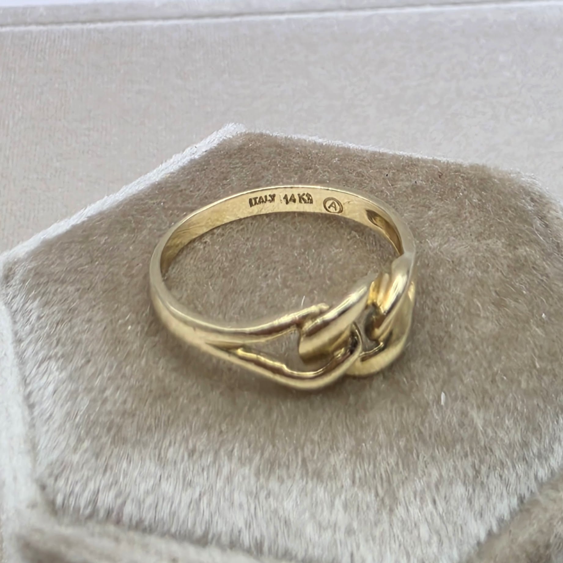 Vintage Italian 14K Gold Love Knot Ring,  Chain Link Style Size 5