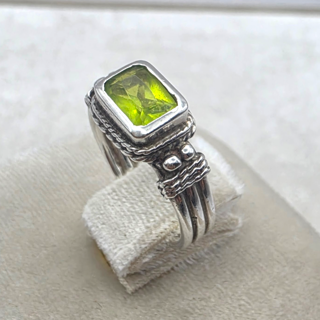 Vintage Sterling Silver Peridot Ring Emerald Cut Green Stone Ring Size 5