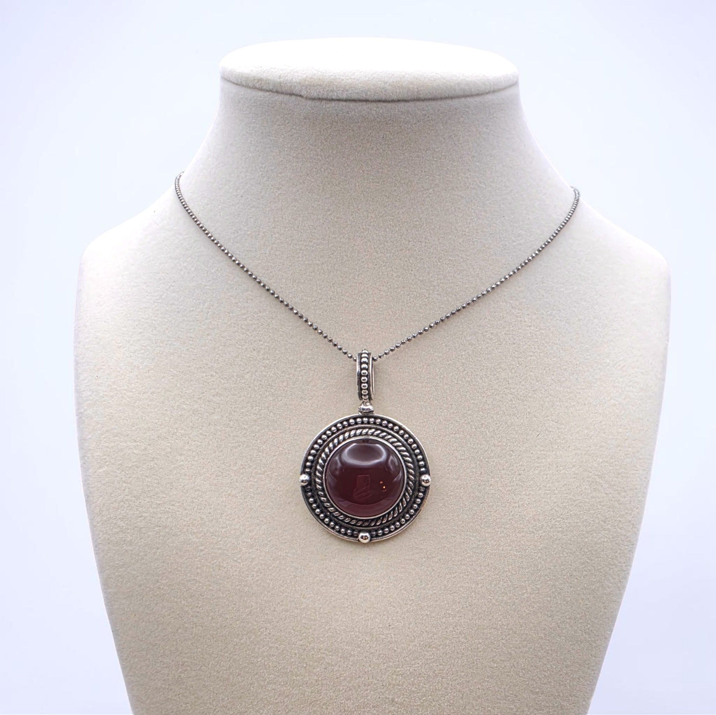 Vintage Bali Sterling Silver Carnelian Cabochon Pendant Necklace 925 Indonesia