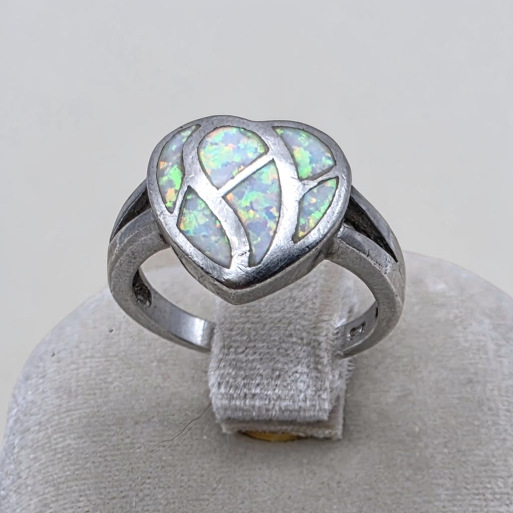 Vintage Sterling Silver White Simulated Opal Inlay Heart Ring Size 7 925