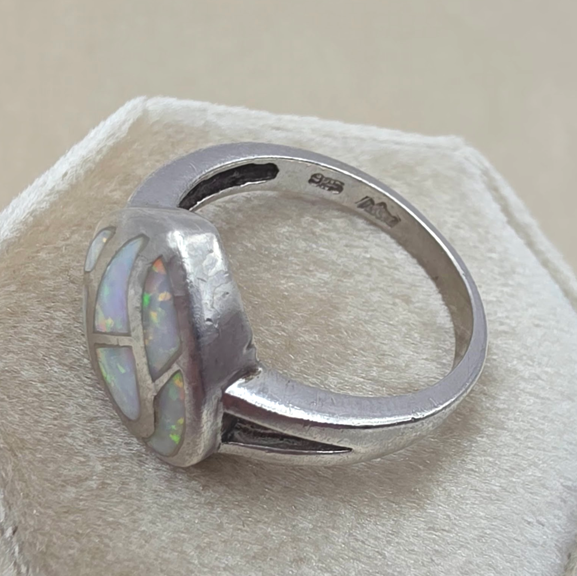 Vintage Sterling Silver White Simulated Opal Inlay Heart Ring Size 7 925