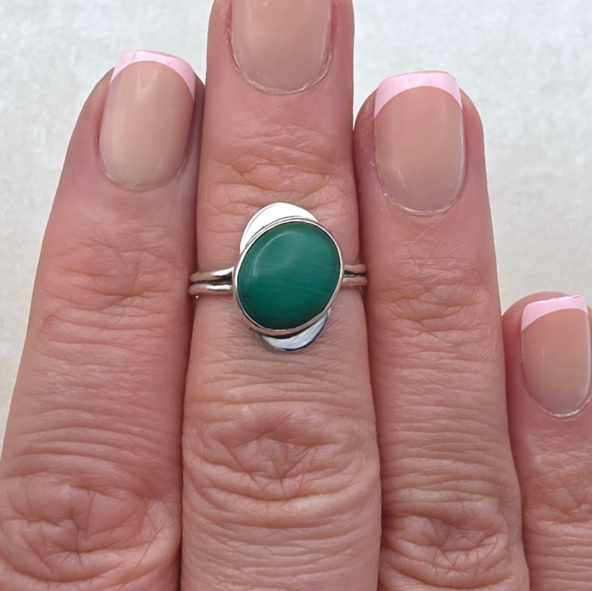 Vintage Sterling Silver Malachite Ring Size 6 Signed DWG Modernist