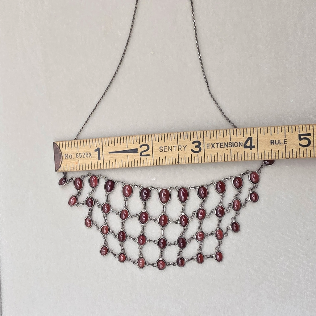 Vintage Sterling Silver Rhodolite Garnet Bib Cabochon Fringe Statement Necklace
