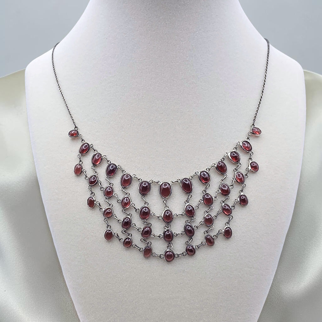 Vintage Sterling Silver Rhodolite Garnet Bib Cabochon Fringe Statement Necklace