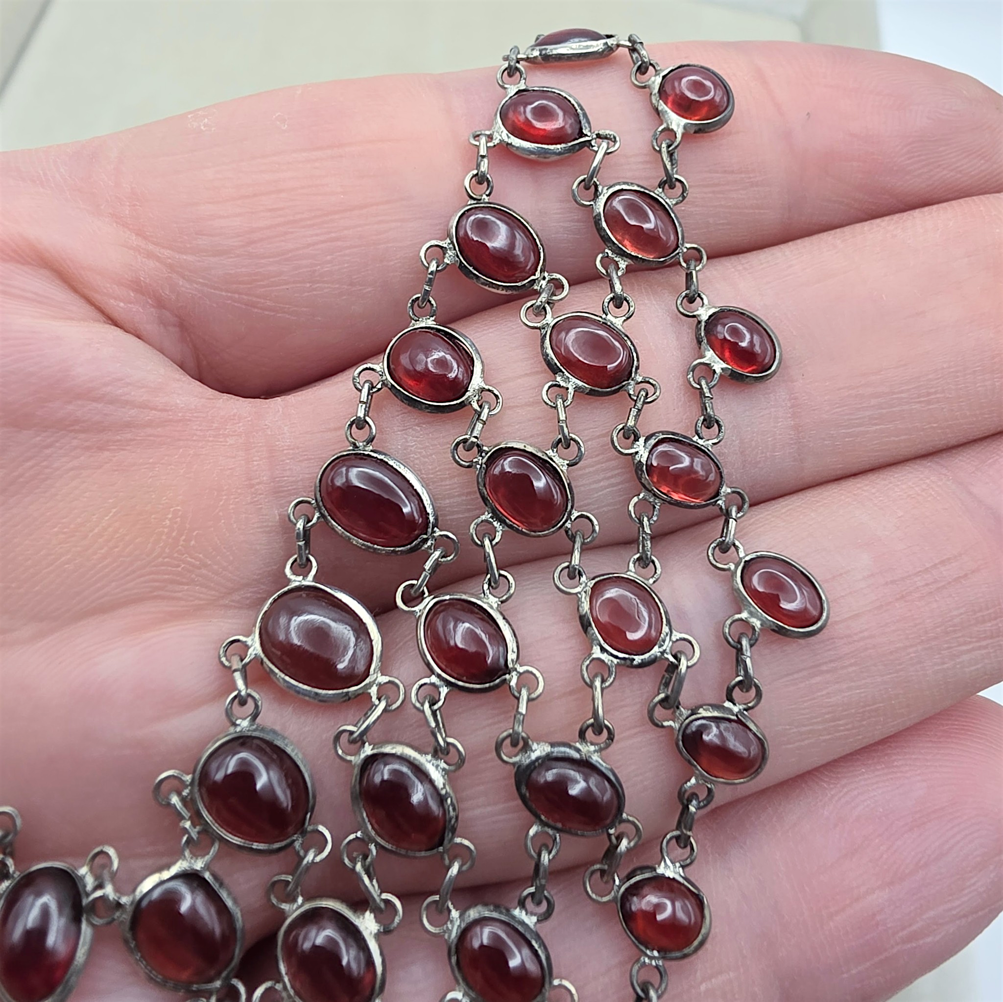 Vintage Sterling Silver Rhodolite Garnet Bib Cabochon Fringe Statement Necklace