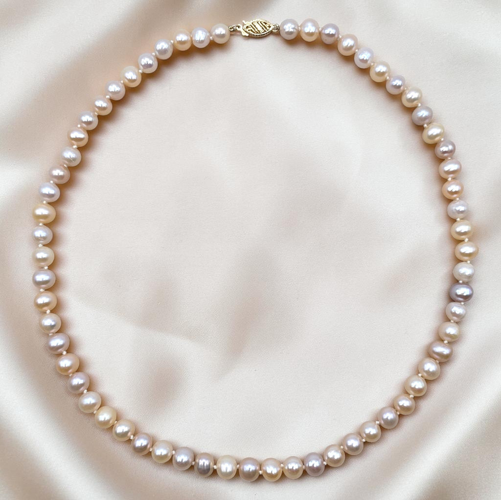 Vintage 14K Gold Freshwater Pearl Necklace 18" Knotted Multitone Pink Pearls
