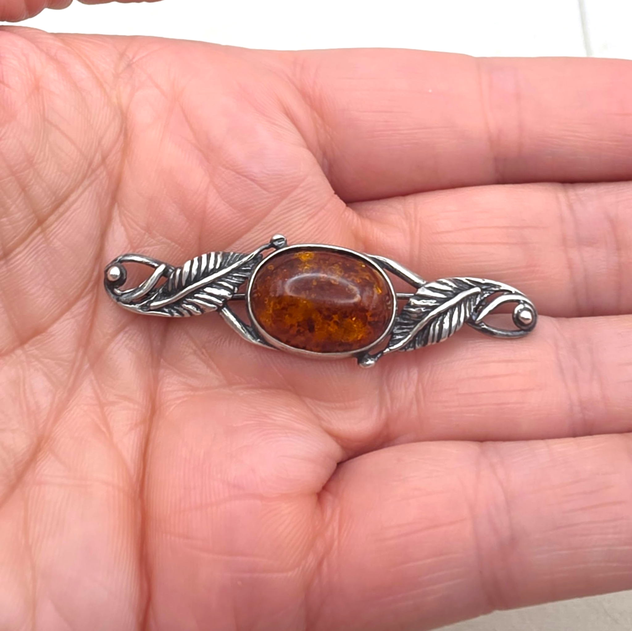 Vintage Baltic Amber Cabochon Sterling Silver Art Nouveau Leaf Brooch
