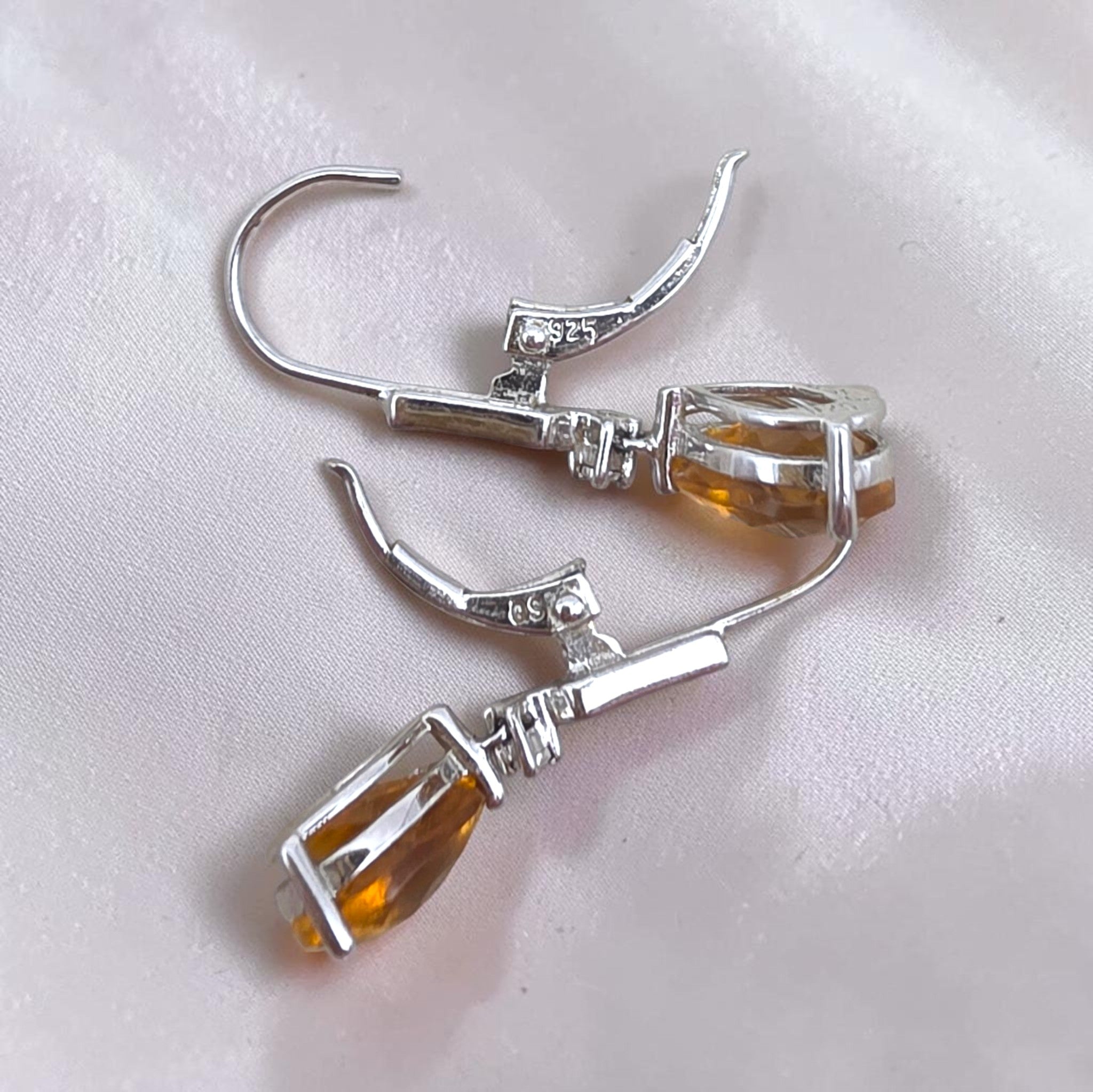 Vintage Sterling Silver Pear Cut Citrine & Diamond Drop Leverback Earrings