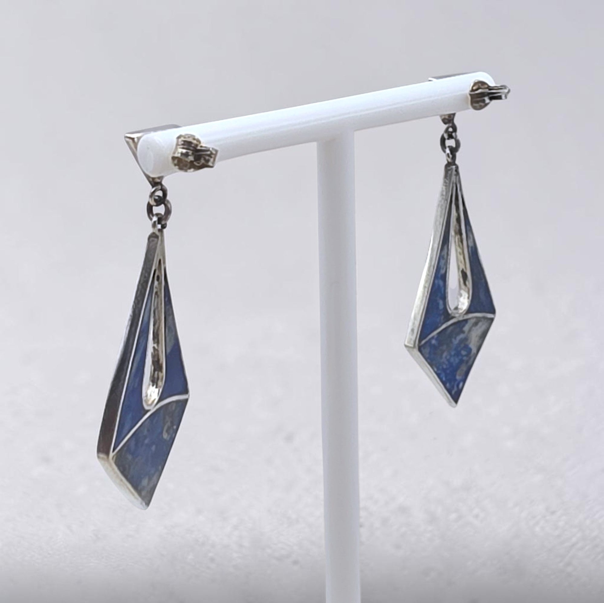 Vintage Artisan Sterling Silver Lapis Lazuli Inlay Modernist Dangle Earrings