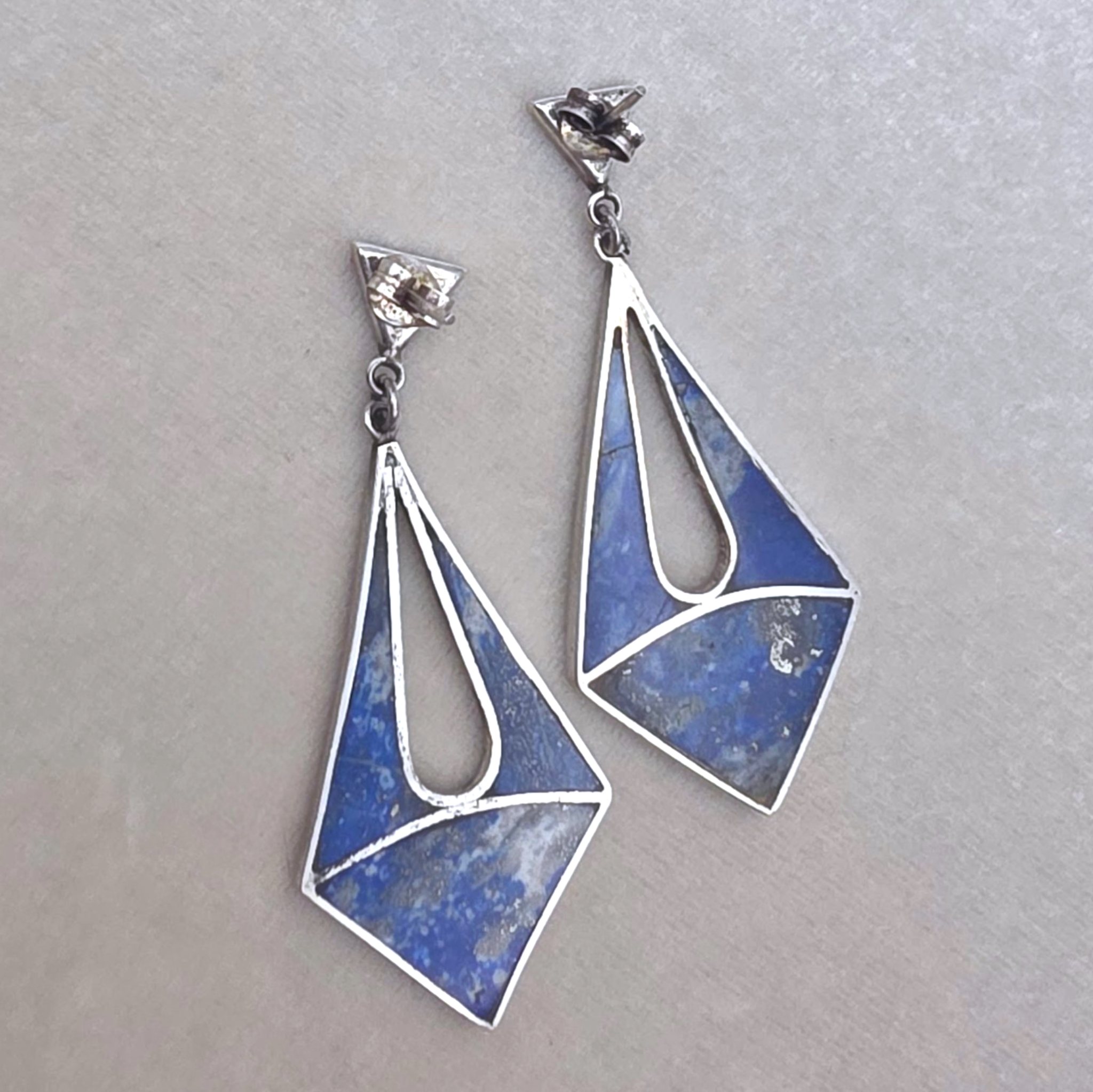 Vintage Artisan Sterling Silver Lapis Lazuli Inlay Modernist Dangle Earrings