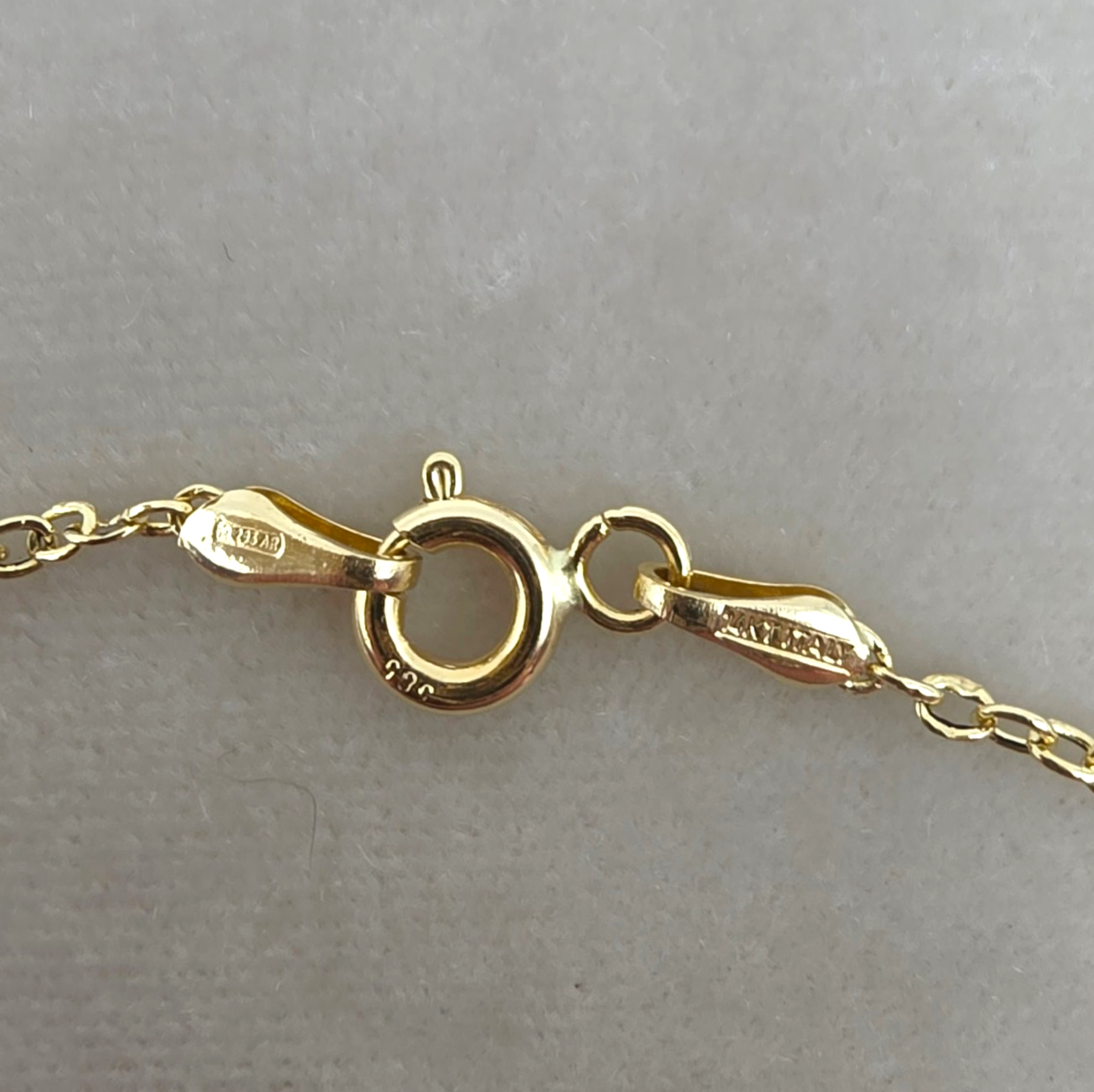Vintage Italian 14K Gold Delicate Floral Openwork Puffy Heart Pendant Necklace