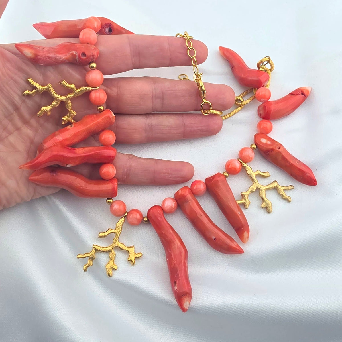 Susan Shaw Genuine Coral Gold Tone Statement Necklace Branch Coral