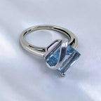 Vintage 10K White Gold Blue Topaz Modernist Ring Size 6