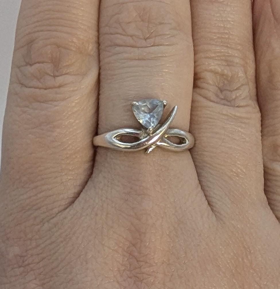 Vintage Sterling Silver Natural Sky Blue Topaz Statement Ring Size 8.5