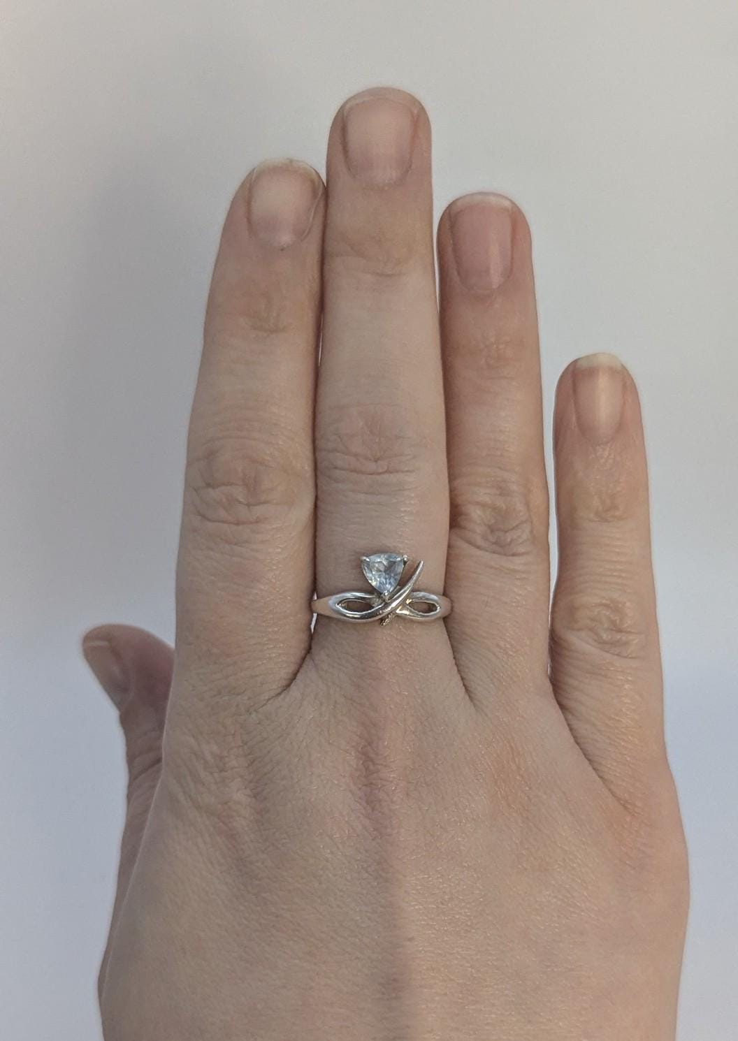 Vintage Sterling Silver Natural Sky Blue Topaz Statement Ring Size 8.5