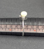 Sterling Silver 6mm Pearl Ring With CZ accent stone Size 7