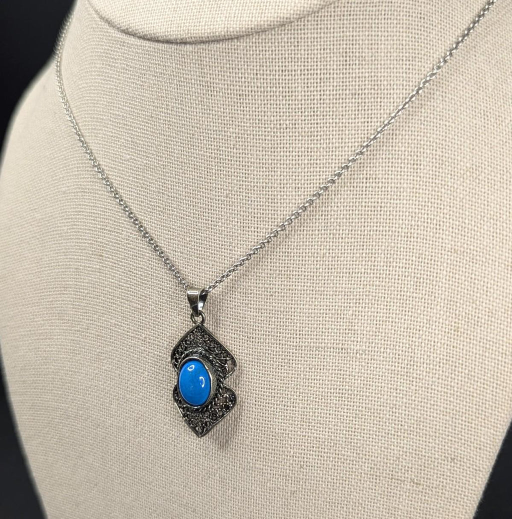 Vintage Sterling silver and Turquoise Filigree Pendant Necklace on "16 925 chain