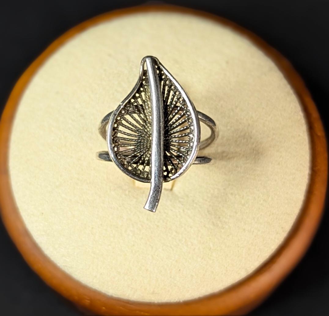 Vintage Filigree Poplar Leaf Ring: Handmade 925 Sterling Silver, Size 6.75-7