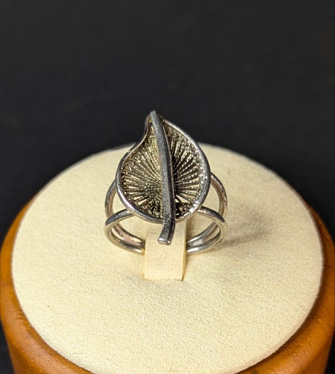 Vintage Filigree Poplar Leaf Ring: Handmade 925 Sterling Silver, Size 6.75-7