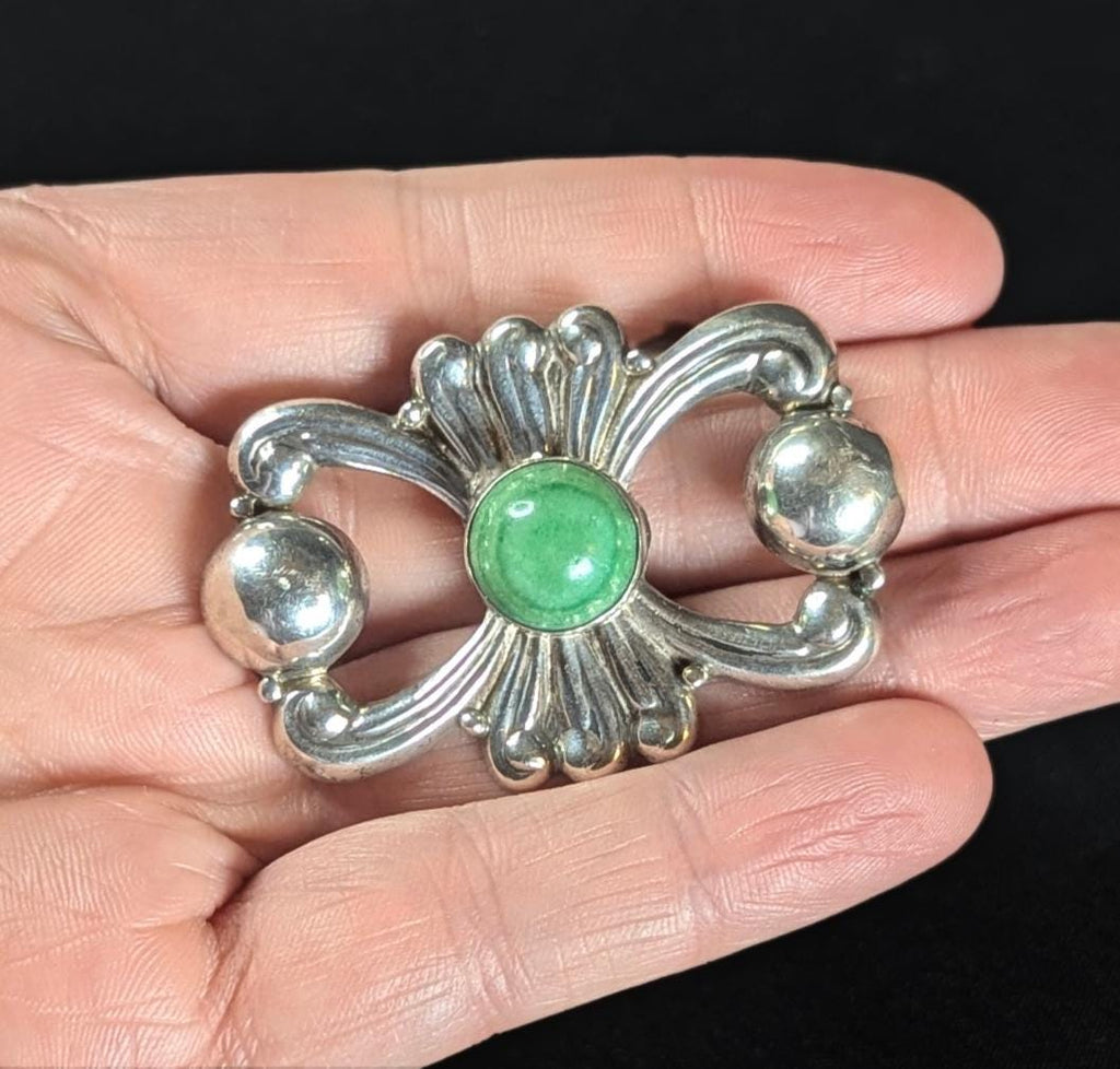 Vintage Mexico Sterling Silver and Green Malachite Cabochon Brooch