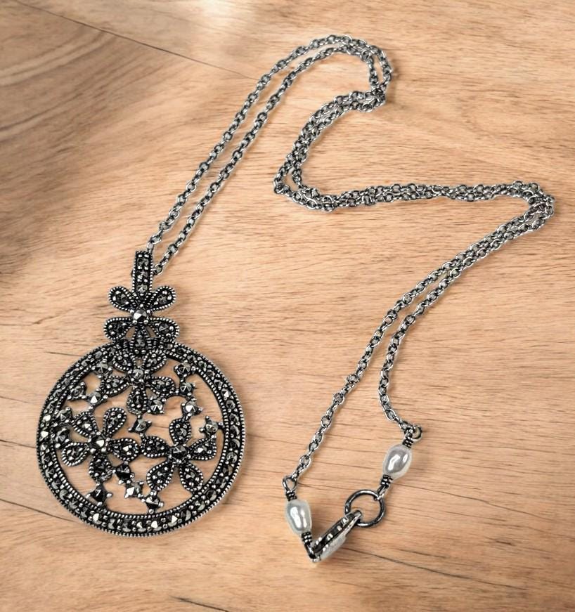 Vintage Sterling Silver Marcasite Floral Pendant Necklace with Pearl Clasp