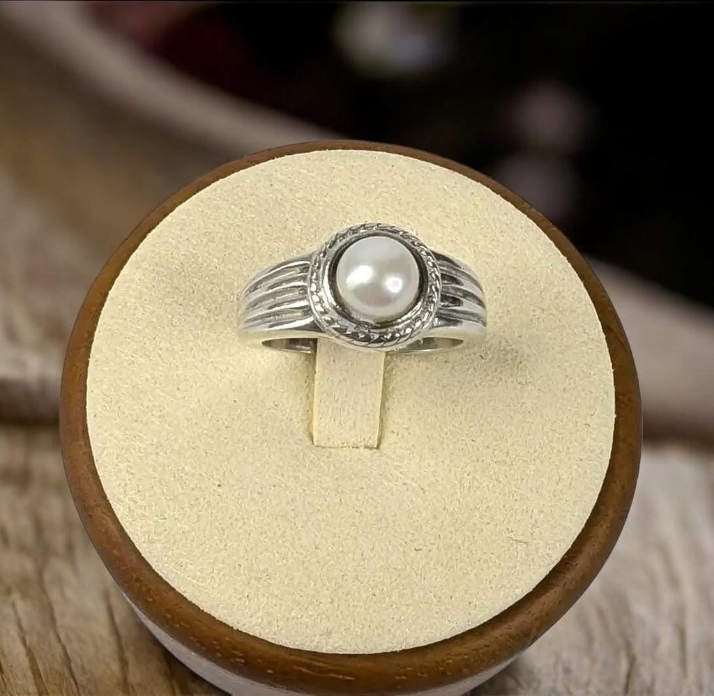Vintage Cultured Pearl Rope Halo Sterling Silver Ring , Size 8.5
