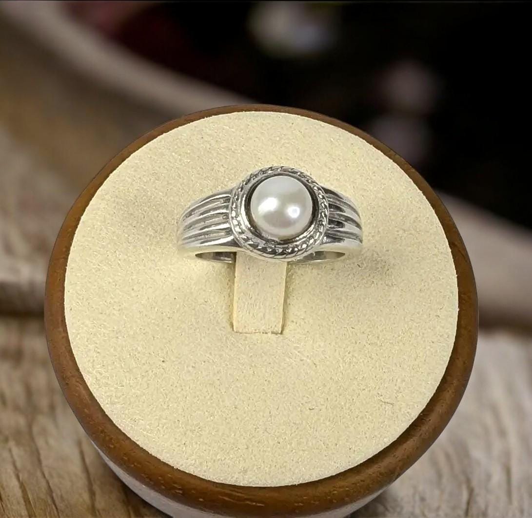 Vintage Cultured Pearl Rope Halo Sterling Silver Ring , Size 8.5