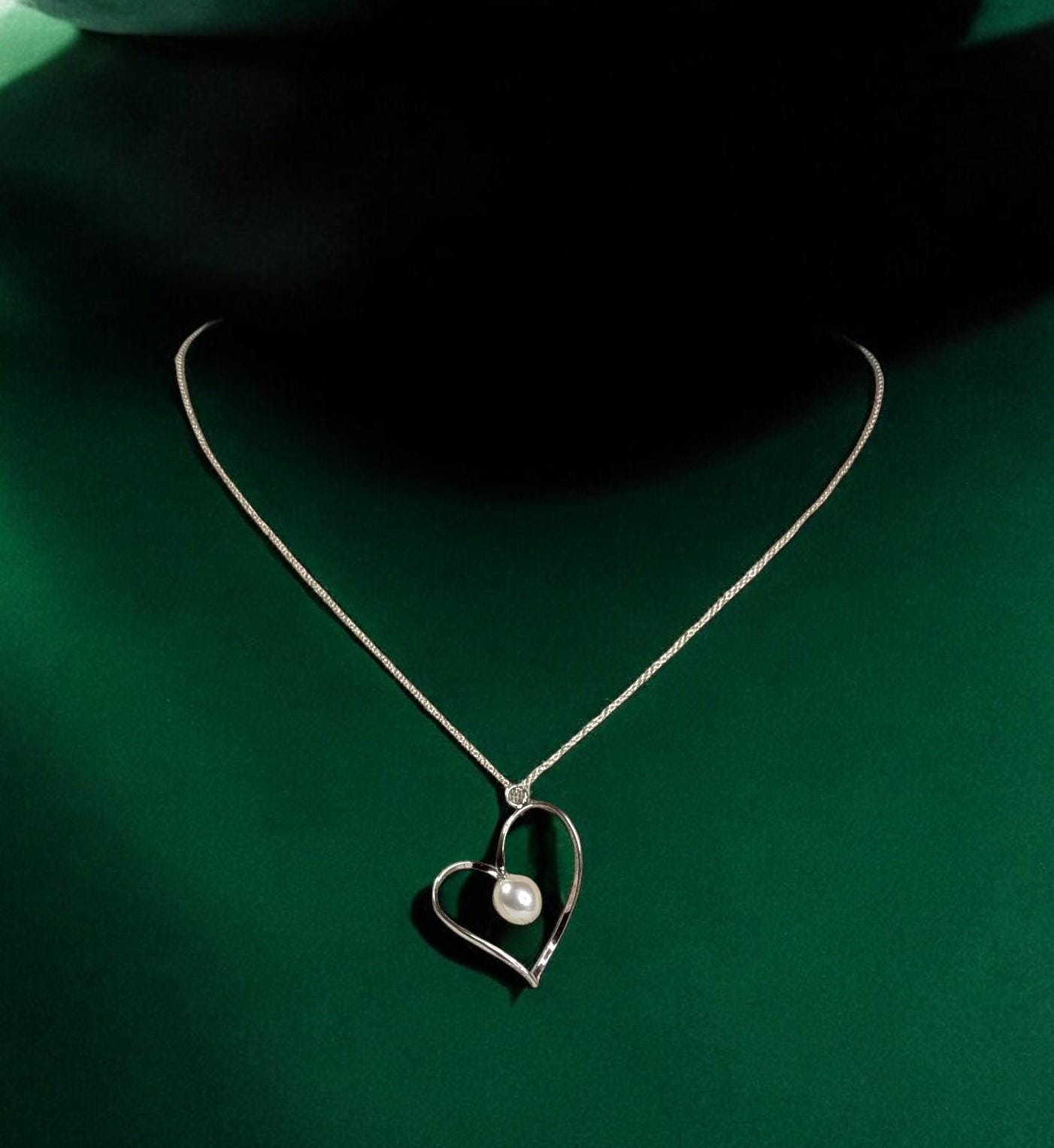Vintage Sterling Silver Heart Necklace with Freshwater Pearl - 18" Chain