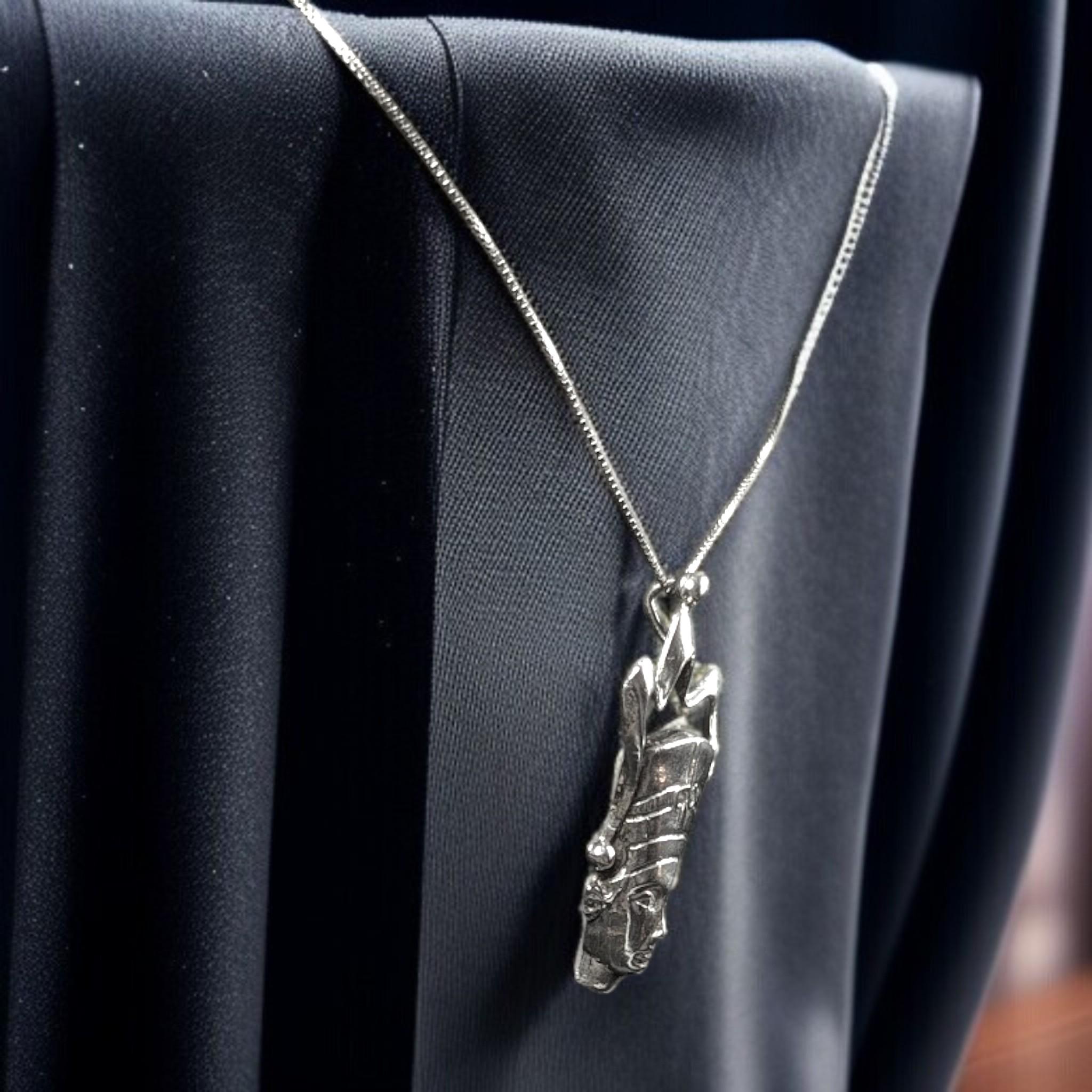 Vintage Sterling Silver Queen Nefertiti Pendant Necklace: Egyptian Revival Jewelry