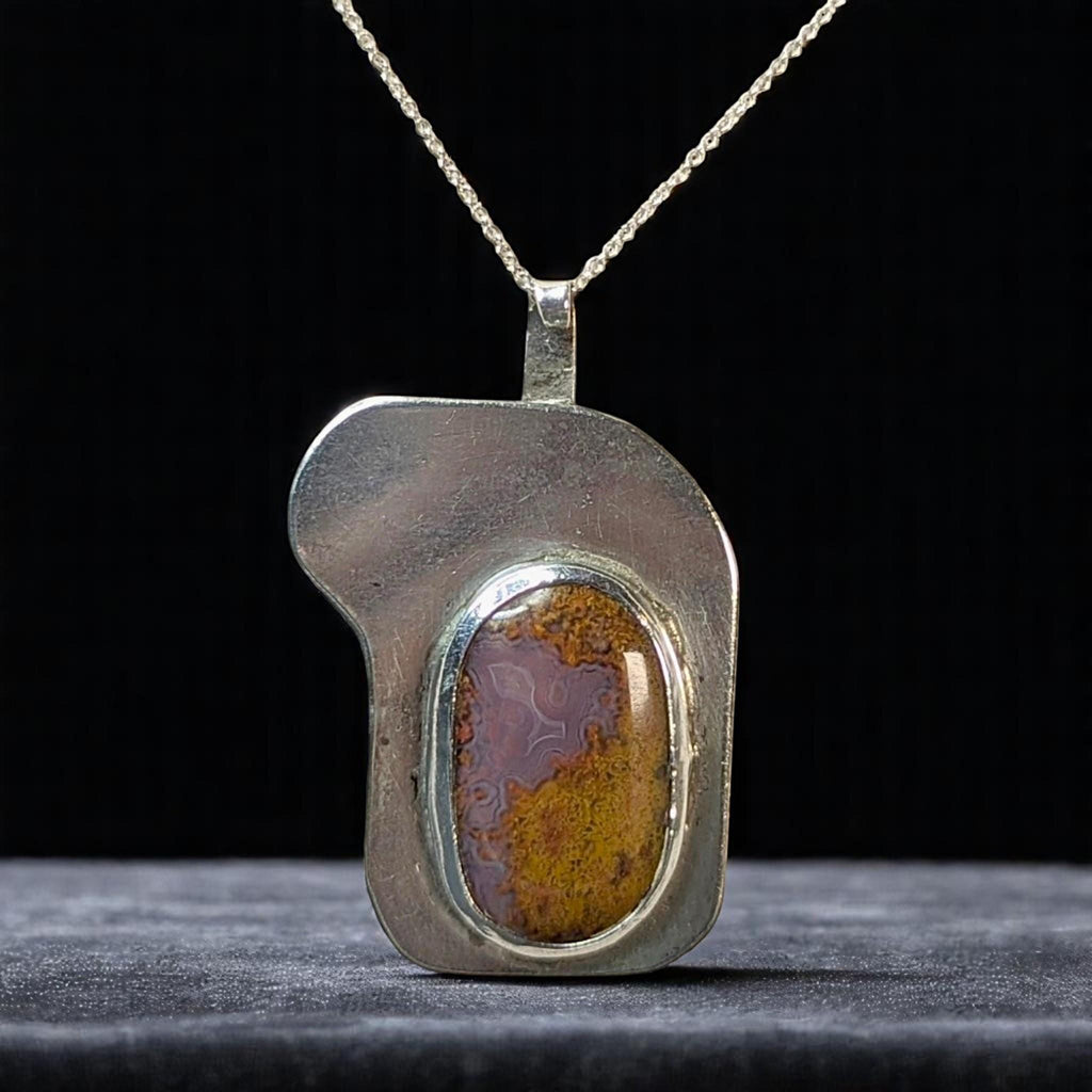 Vintage Art Deco Moss Agate Sterling Silver Pendant on 18" Chain