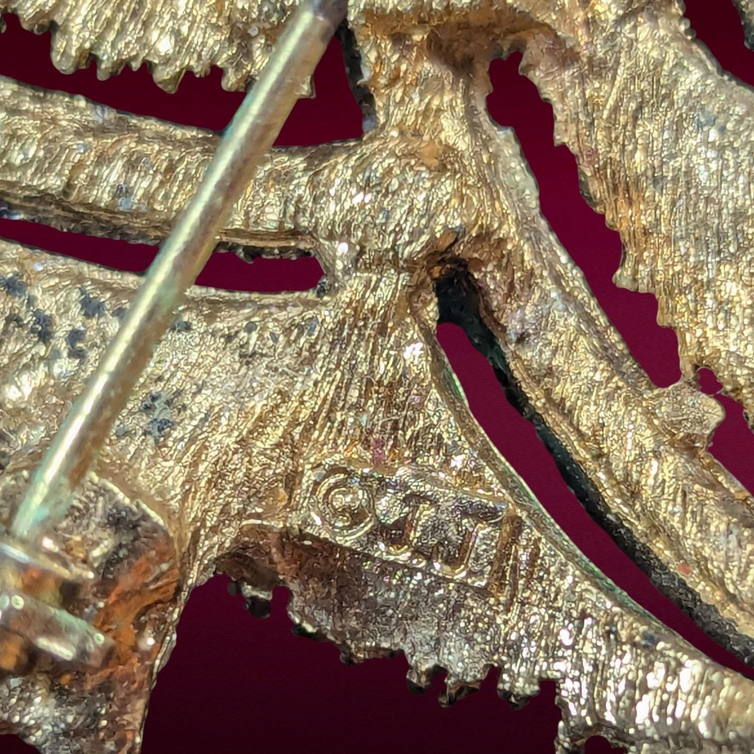 Vintage JJ Christmas Tree Brooch with Rhinestone Garland, Copyright Mark