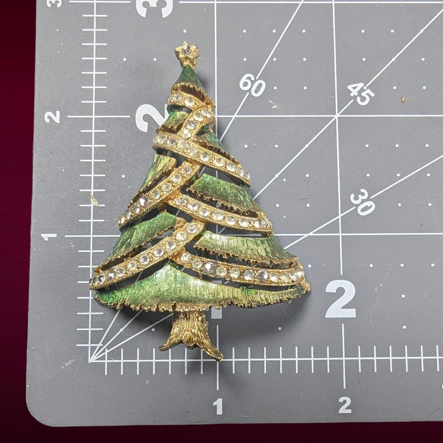 Vintage JJ Christmas Tree Brooch with Rhinestone Garland, Copyright Mark