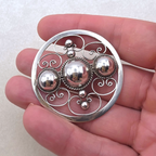 Vintage Mexican Sterling Silver Openwork Dome and Scroll Brooch AHCL 925